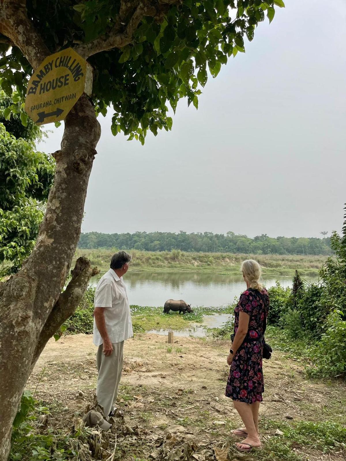 Bamby Chilling House - Feel The Nature Sauraha Esterno foto